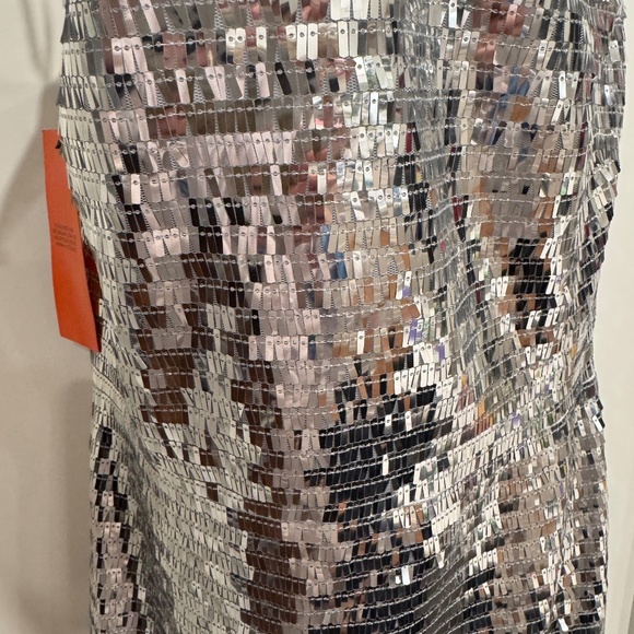 Strapless silver sequin dress - Picture 2 of 6